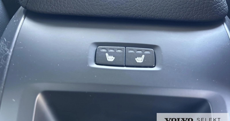 Volvo V60 cena 136900 przebieg: 100871, rok produkcji 2020 z Suwałki małe 254